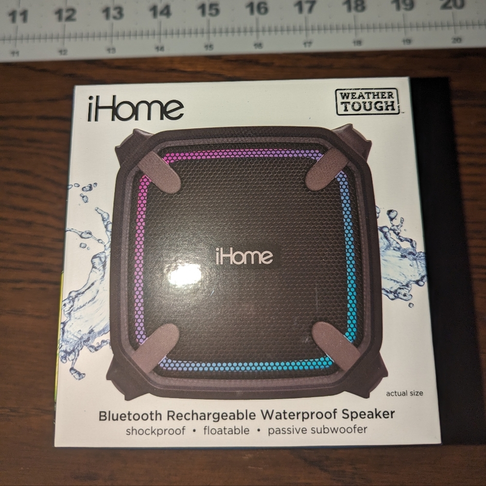 iHome Bluetooth waterproof speaker